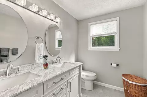 Bath - 6 Laurel Rd, Blackstone, MA 01504 photo 3 of 3