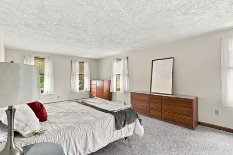 Bedroom - 6 Laurel Rd, Blackstone, MA 01504 photo 1 of 11