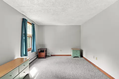 Bedroom - 6 Laurel Rd, Blackstone, MA 01504 photo 5 of 11