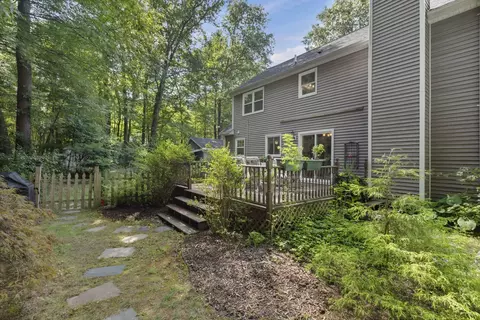 Exterior - 17 Conservation Dr, Douglas, MA 01516 photo 7 of 17