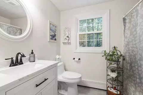 Bath - 17 Conservation Dr, Douglas, MA 01516 photo 1 of 2