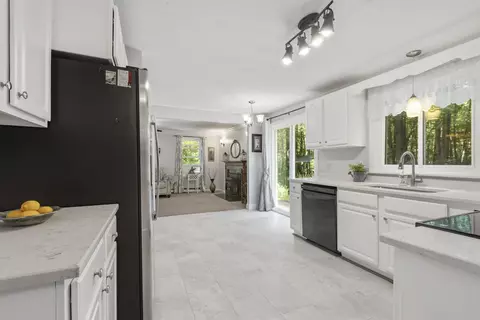 Kitchen - 17 Conservation Dr, Douglas, MA 01516 photo 3 of 3