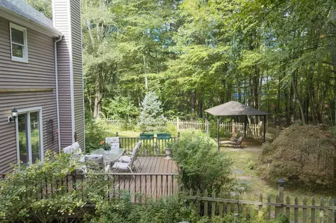 Exterior - 17 Conservation Dr, Douglas, MA 01516 photo 12 of 17