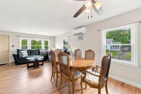 Dining - 162 Clark St, Worcester, MA 01606 photo 1 of 1