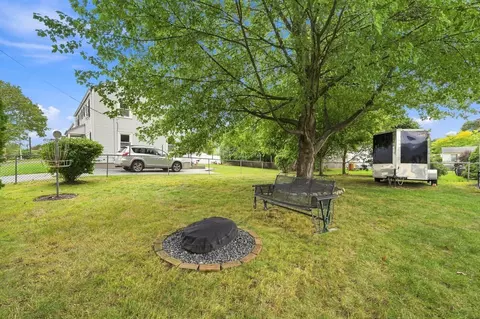 Exterior - 162 Clark St, Worcester, MA 01606 photo 1 of 5