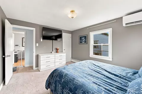 Bedroom - 162 Clark St, Worcester, MA 01606 photo 2 of 7