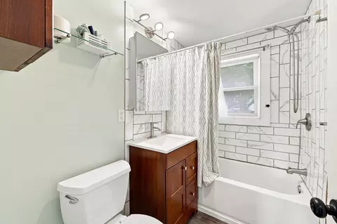 Bath - 162 Clark St, Worcester, MA 01606 photo 1 of 2