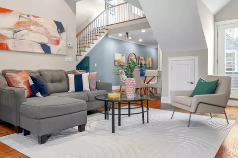 224 Florence St #10, Roslindale, MA 02131