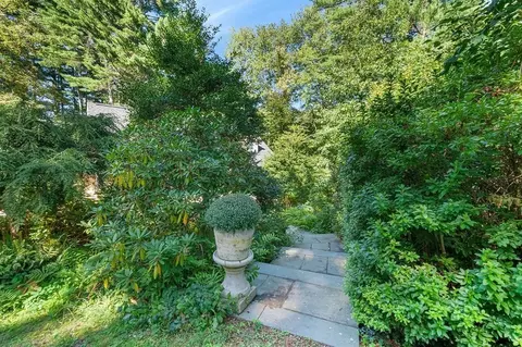 16 French Rd, Sudbury, MA 01776