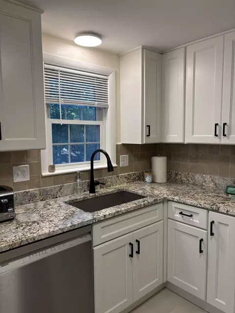 Kitchen - 12 Hampton Rd, Sharon, MA 02067 photo 3 of 3