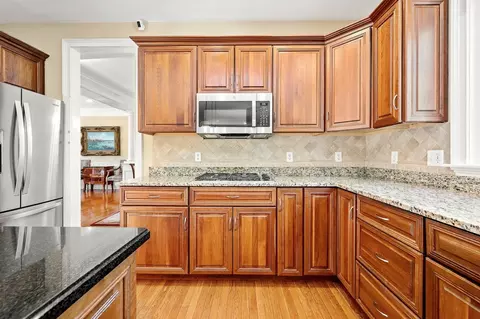 Kitchen - 3 Dairy Dr, Upton, MA 01568 photo 2 of 3