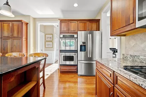 Kitchen - 3 Dairy Dr, Upton, MA 01568 photo 3 of 3