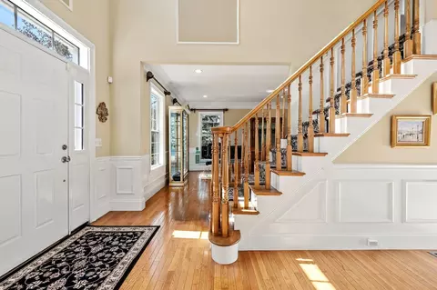 Entry Way - 3 Dairy Dr, Upton, MA 01568 photo 1 of 3