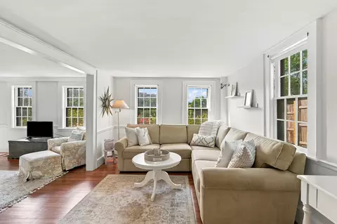 Living - 25 Concord St, Gloucester, MA 01930 photo 6 of 7