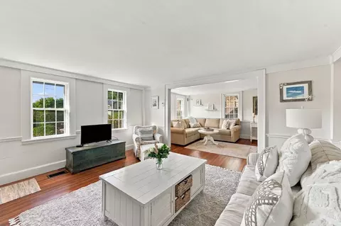 Living - 25 Concord St, Gloucester, MA 01930 photo 2 of 7
