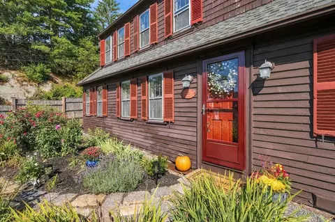 Exterior - 25 Concord St, Gloucester, MA 01930 photo 5 of 11