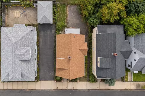View/Area - 25 Rock Valley Ave, Everett, MA 02149 photo 3 of 3