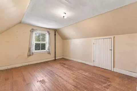 Bedroom - 25 Rock Valley Ave, Everett, MA 02149 photo 5 of 8
