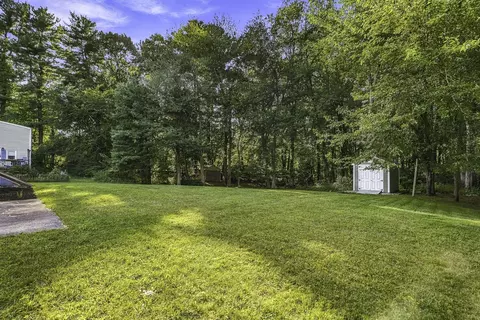 Exterior - 35 Anthony Rd, Franklin, MA 02038 photo 6 of 7