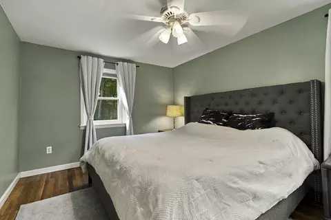 Bedroom - 35 Anthony Rd, Franklin, MA 02038 photo 4 of 6