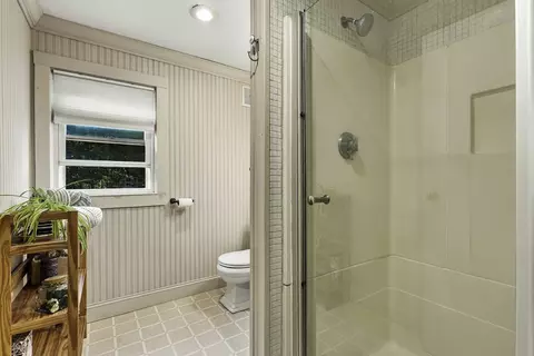 Bath - 35 Anthony Rd, Franklin, MA 02038 photo 2 of 3
