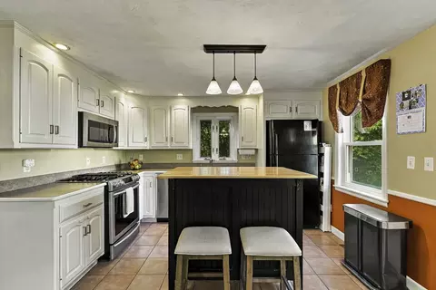 Kitchen - 35 Anthony Rd, Franklin, MA 02038 photo 1 of 3