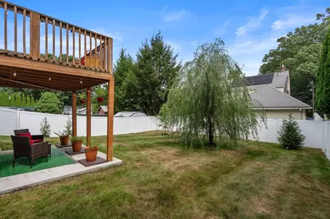 Exterior - 109 Appleton St, Springfield, MA 01108 photo 6 of 15