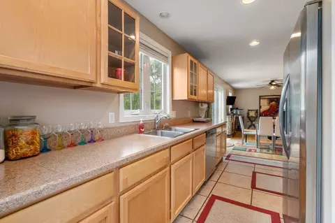 Kitchen - 109 Appleton St, Springfield, MA 01108 photo 2 of 4