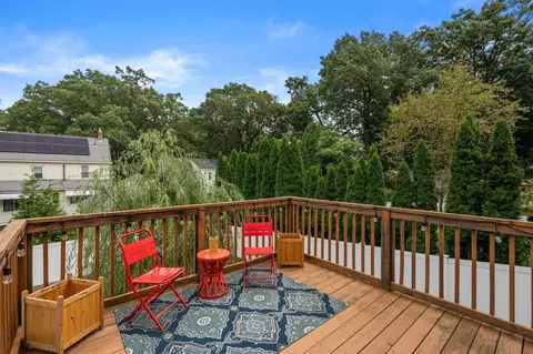 Exterior - 109 Appleton St, Springfield, MA 01108 photo 2 of 15