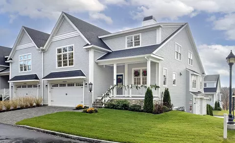 21 Clubview Dr #21, Andover, MA 01810