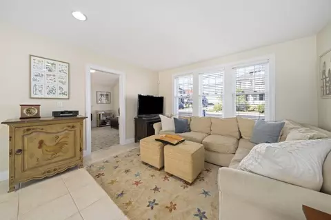 Living - 117 Manomet Ave, Hull, MA 02045 photo 7 of 7