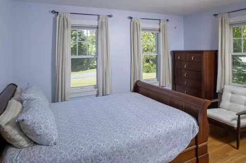 Bedroom - 22 Forge Rd, Freetown, MA 02702 photo 2 of 4
