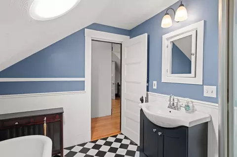 Bath - 29 Myrtle St, Dedham, MA 02026 photo 2 of 2