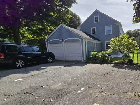Exterior - 203 Burncoat St, Worcester, MA 01606 photo 2 of 9