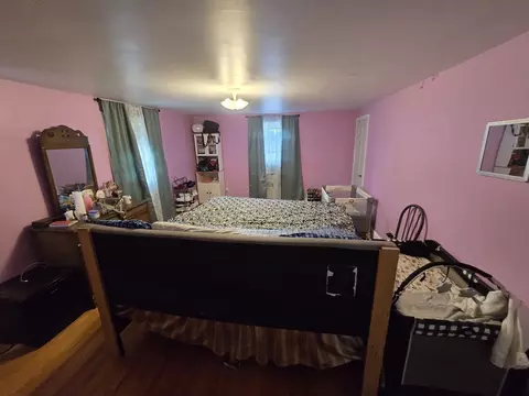 Bedroom - 203 Burncoat St, Worcester, MA 01606 photo 2 of 5