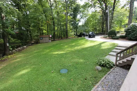 Exterior - 32 Sibley Rd, Sutton, MA 01590 photo 5 of 5