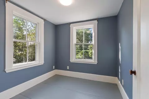 Bedroom - 517 Main St, Acton, MA 01720 photo 4 of 5