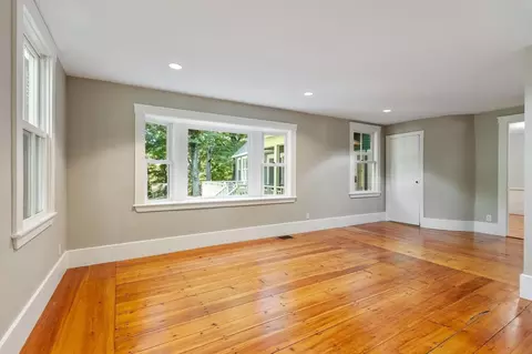 Living - 517 Main St, Acton, MA 01720 photo 4 of 4
