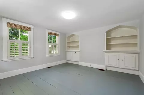 Bedroom - 517 Main St, Acton, MA 01720 photo 1 of 5