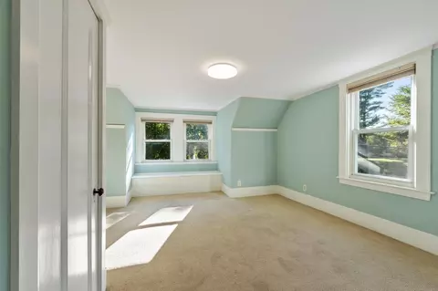 Bedroom - 517 Main St, Acton, MA 01720 photo 5 of 5