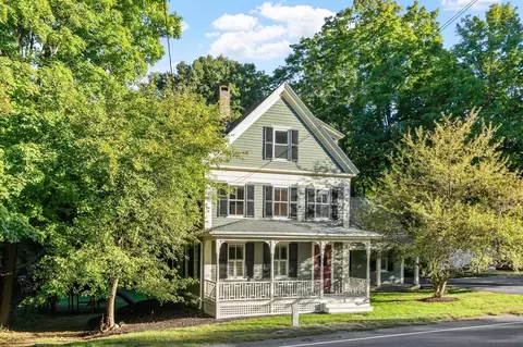 Exterior - 517 Main St, Acton, MA 01720 photo 2 of 8