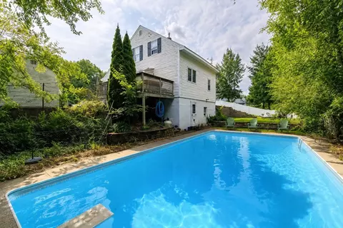 Exterior - 22 Oneida, Worcester, MA 01606 photo 7 of 8