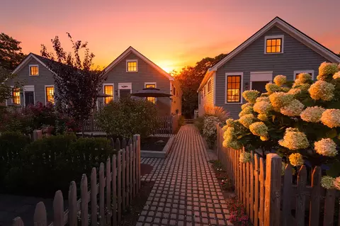 286 Bradford St # A, Provincetown, MA 02657
