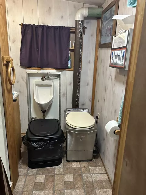 Bath - 96 West St, Plainfield, MA 01070 photo 1 of 2