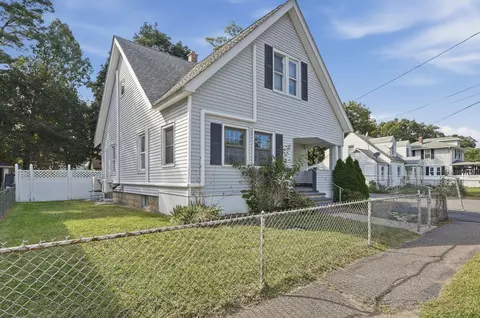 Exterior - 132 Gilbert Ave, Springfield, MA 01119 photo 2 of 11