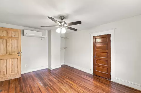 Bedroom - 132 Gilbert Ave, Springfield, MA 01119 photo 5 of 8