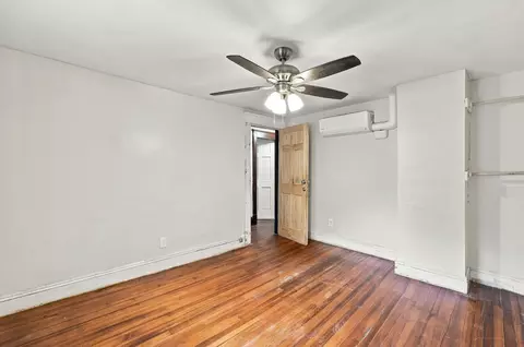 Bedroom - 132 Gilbert Ave, Springfield, MA 01119 photo 6 of 8