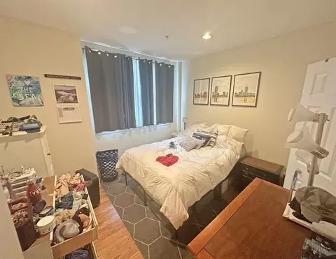 Bedroom - 550 E 3rd St, Boston, MA 02127 photo 2 of 3