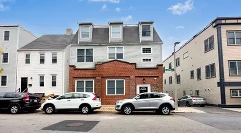 Exterior - 550 E 3rd St, Boston, MA 02127 photo 2 of 2