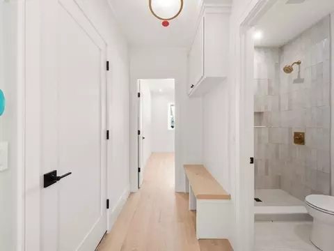Entry Way - 373 High Rock St, Needham, MA 02492 photo 5 of 6